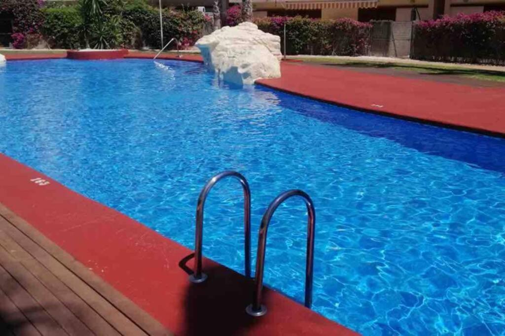 Playa Flamenca Dream Apartment อาลิกันเต ภายนอก รูปภาพ